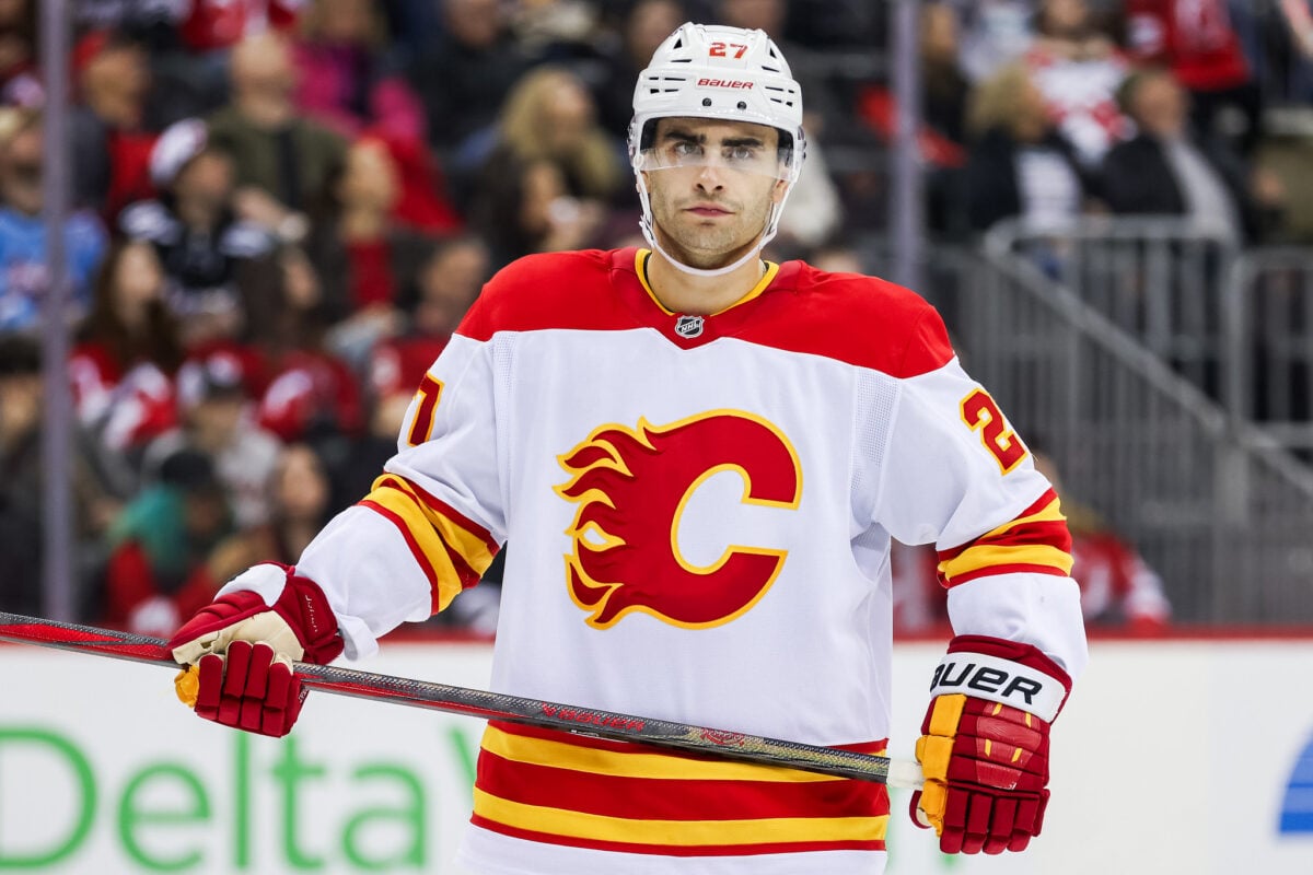 Matt Coronato Calgary Flames