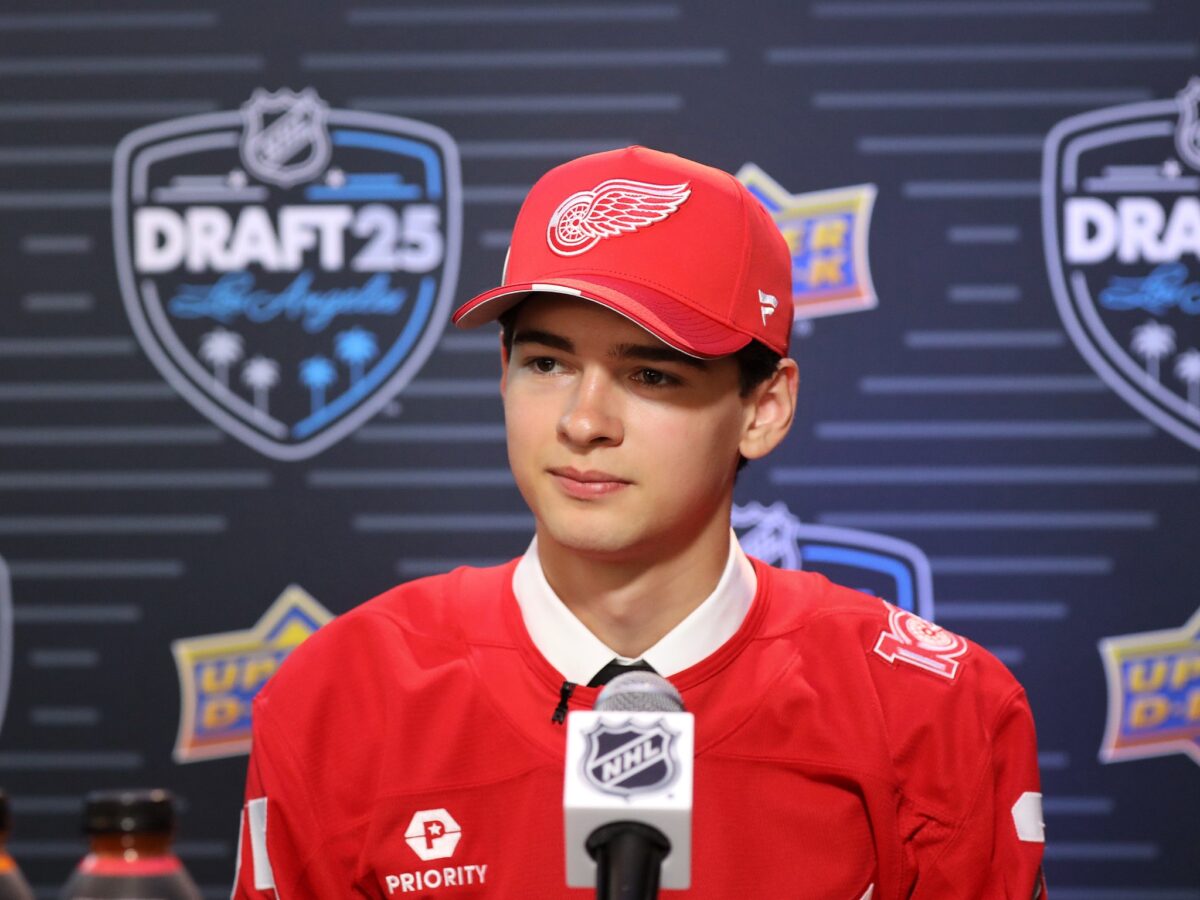 Carter Bear Detroit Red Wings