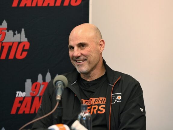 Rick Tocchet Attempting to Break Flyers’ Second-Year Coaching Woes