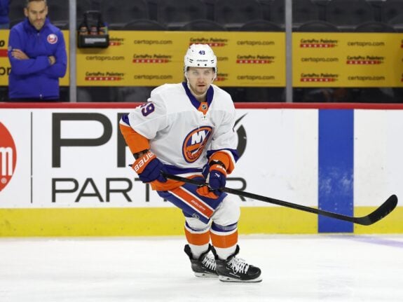 Max Shabanov Deserves a Second Chance With the Islanders 