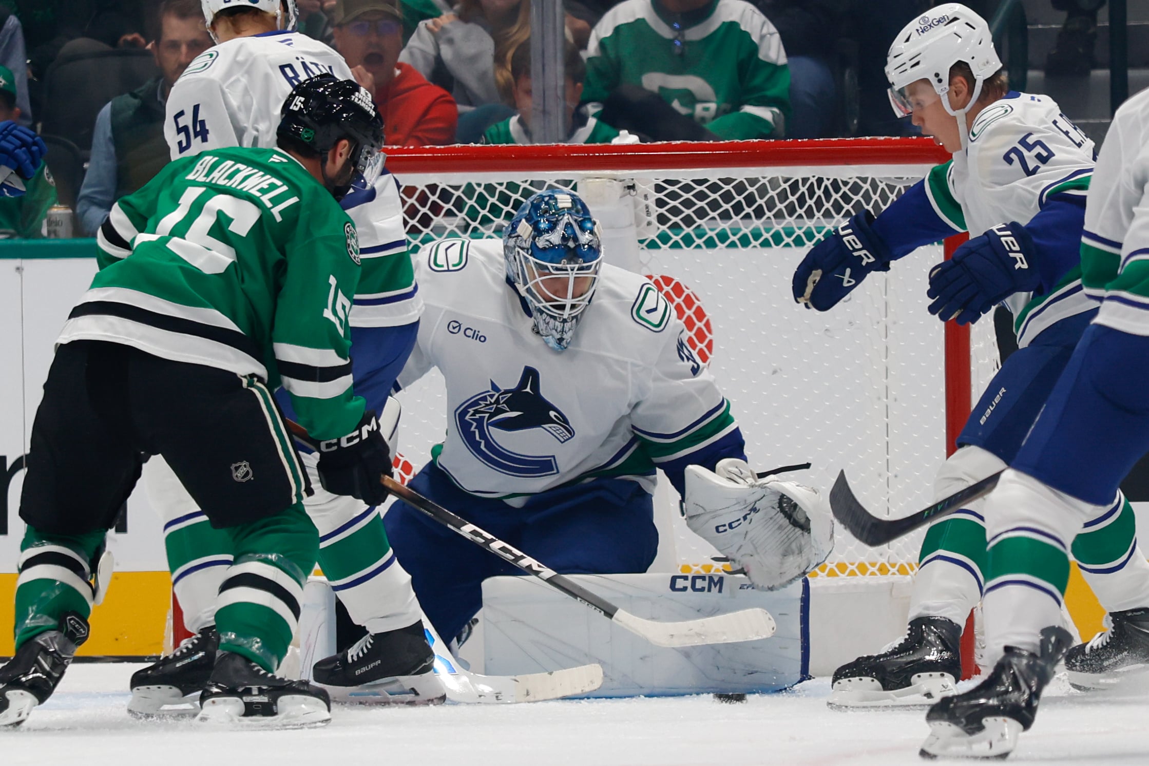 Checking In on the Canucks’ Crease Chaos