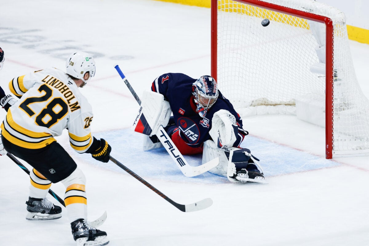 Eric Comrie Winnipeg Jets