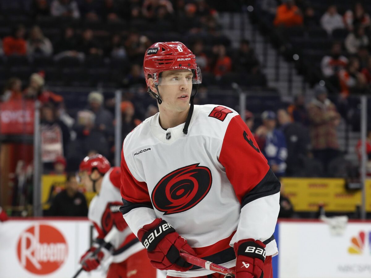 Mike Reilly Carolina Hurricanes