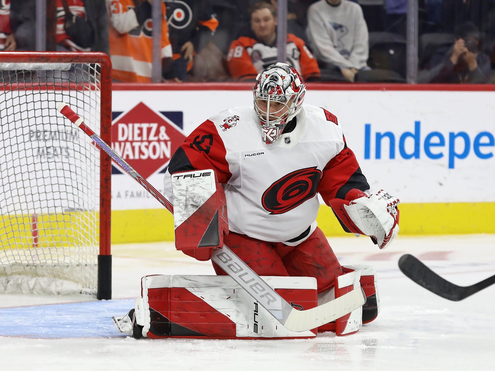 Hurricanes Extend Pyotr Kocehtkov Through the 2028-29 Season