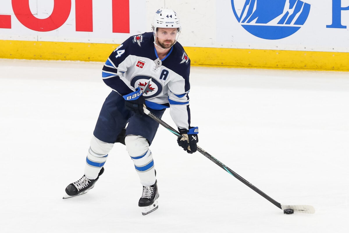 Jets' Morrissey Out Chunk with Upper-Body Woe