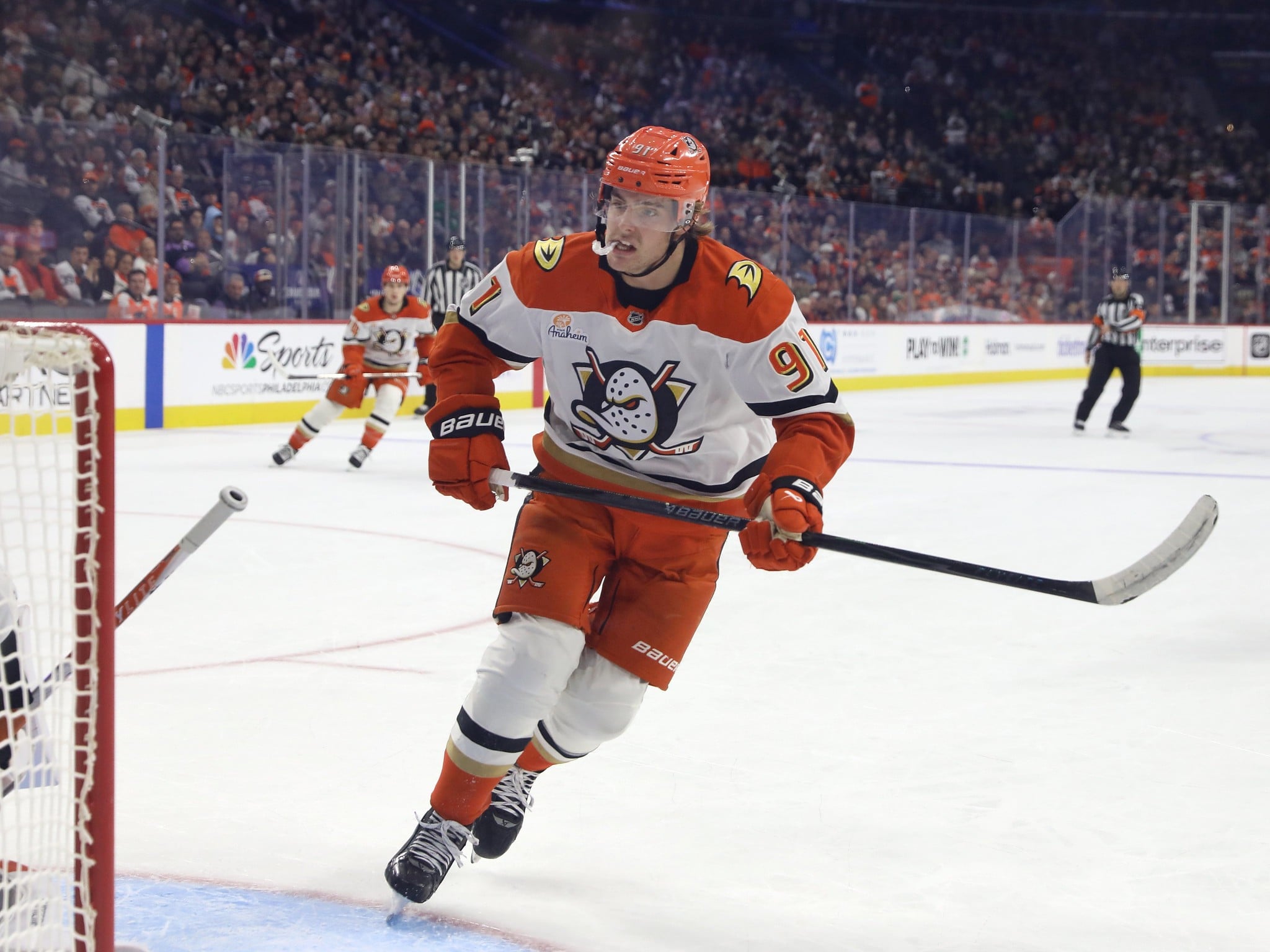 Blue Jackets Face Ripple Effects From Flyers’ Record Leo Carlsson Offer Sheet