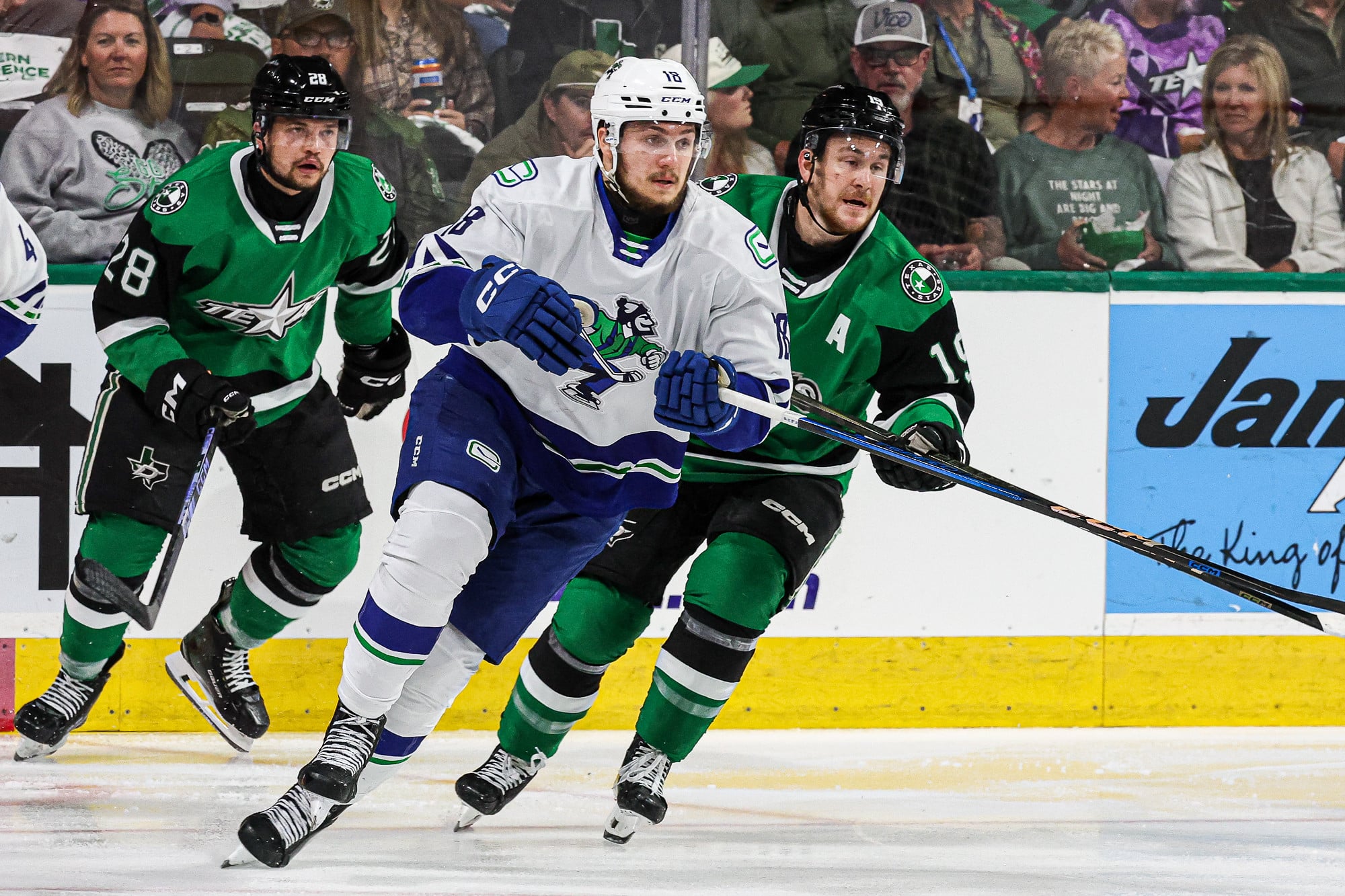 Canucks Prospects Report: Klimovich Eyes History, CHL Playoffs, NCAA Tournament & More