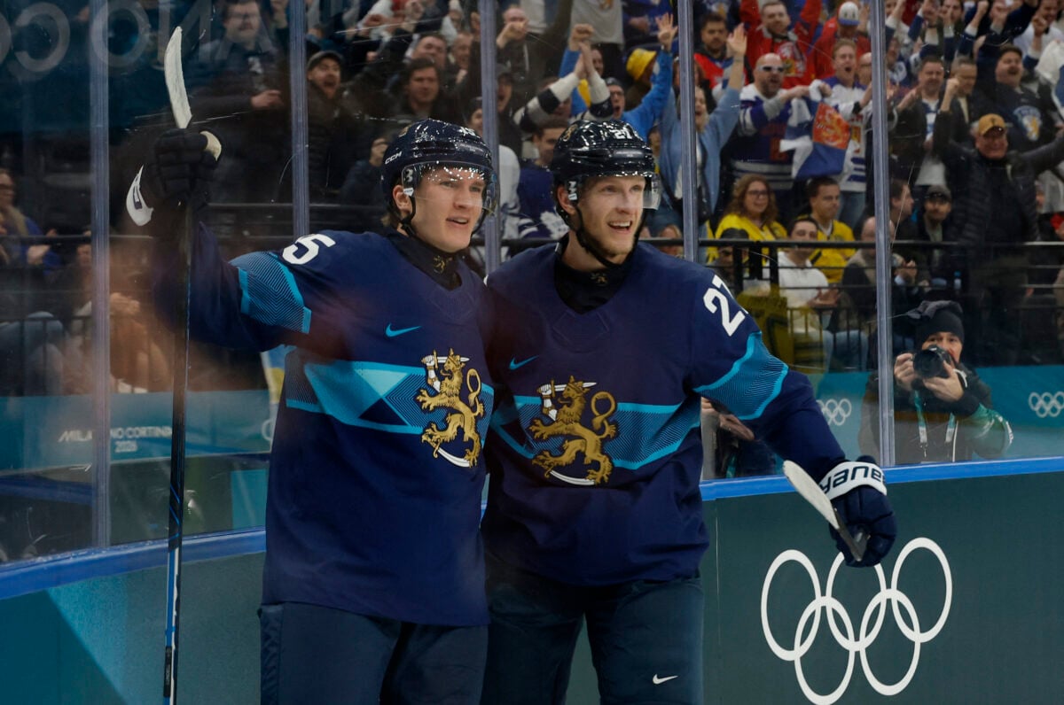 Team Finland Celebrates