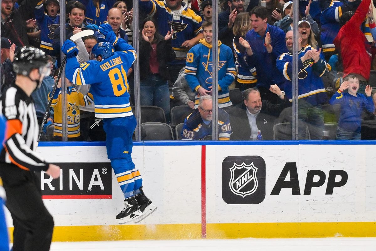 Dylan Holloway St. Louis Blues