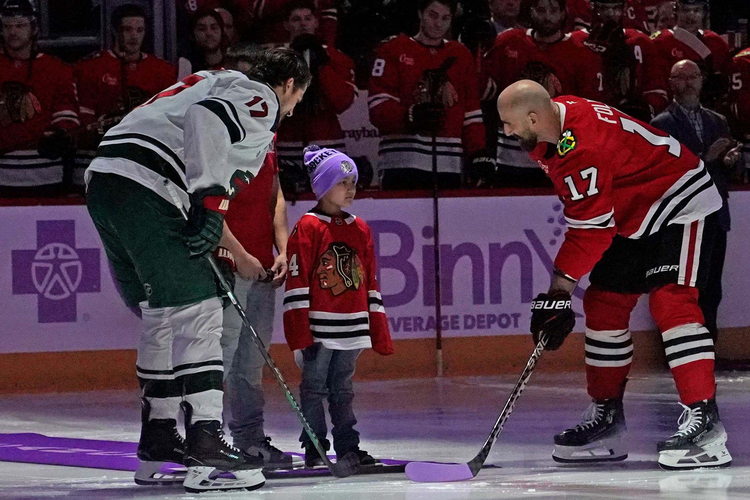 Wild’s Marcus Foligno’s Generosity & Leadership Earn Him a King Clancy Nomination