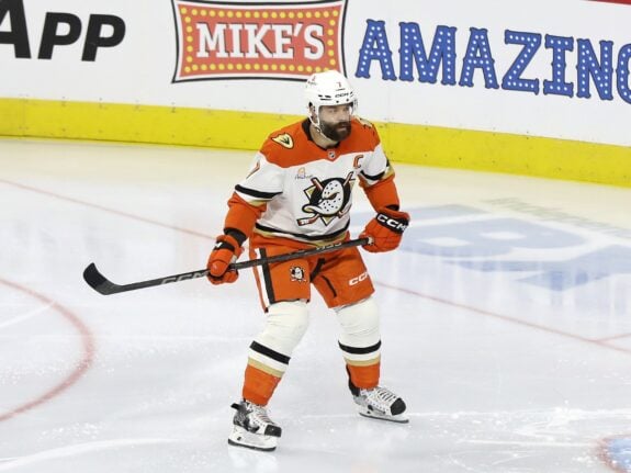 Radko Gudas Signs 6-Year Extension With the Florida Panthers