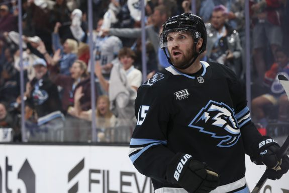 Mammoth’s Alex Kerfoot Nominated for 2026 King Clancy Trophy