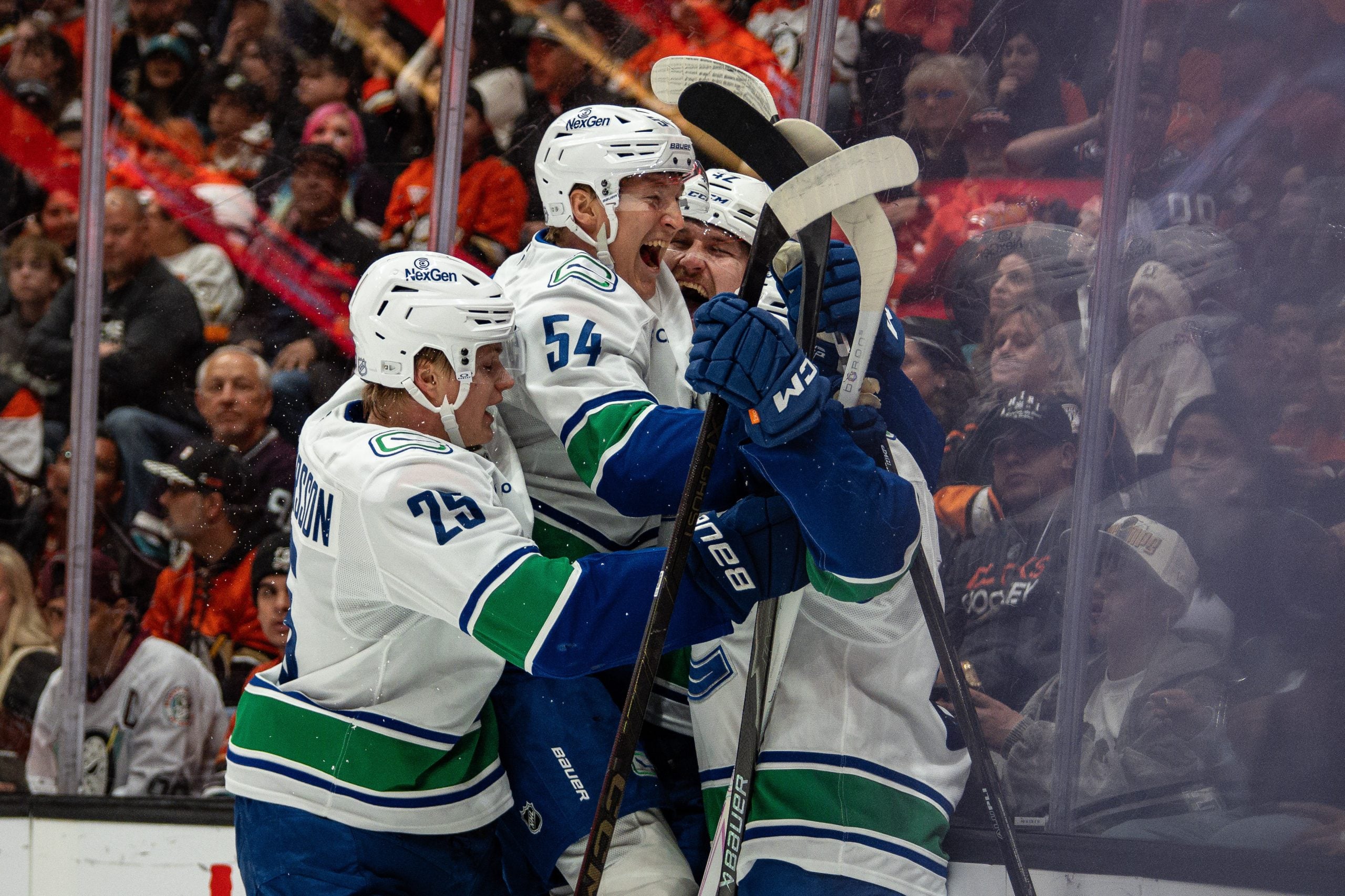 Canucks News & Rumours: Douglas, Tolopilo & Willander’s Growing Pains and Growth