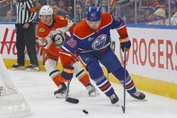 Oilers Should Sign Veteran Forward Curtis Lazar to a PTO