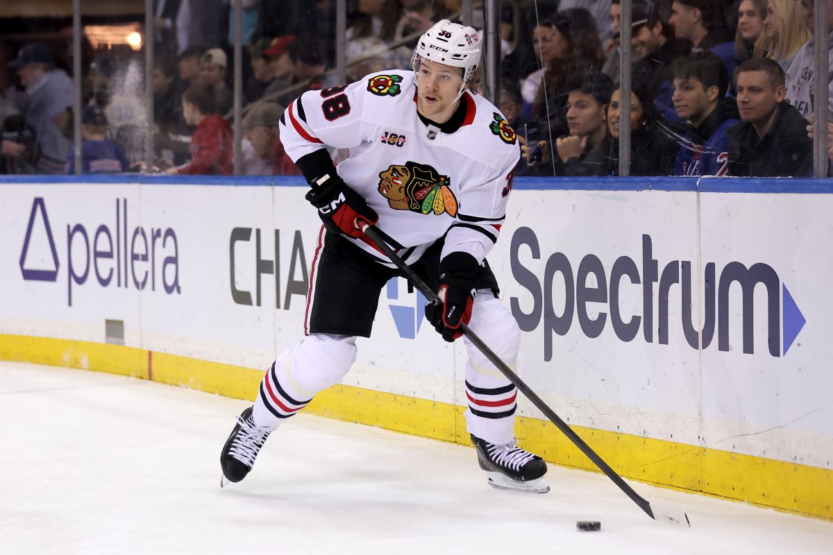 Ethan Del Mastro, Chicago Blackhawks