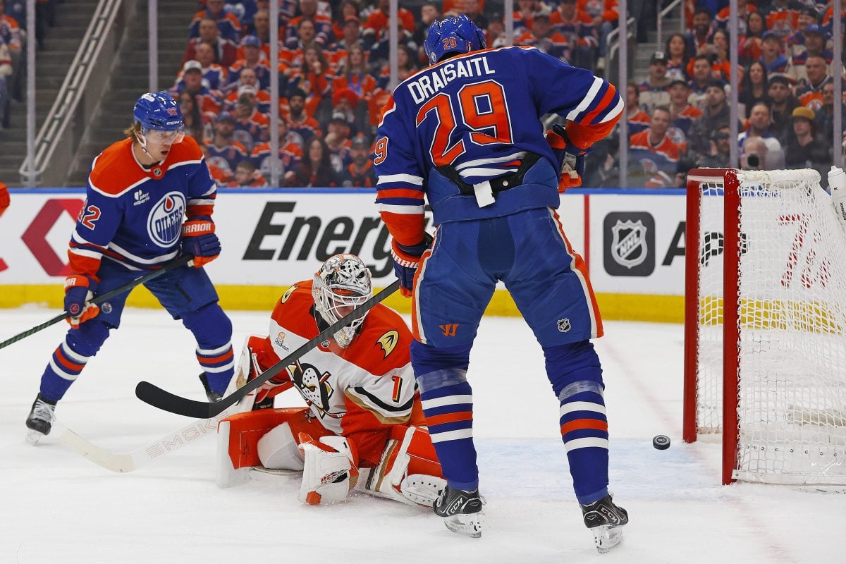 Lukas Dostal Anaheim Ducks Leon Draisaitl Edmonton Oilers