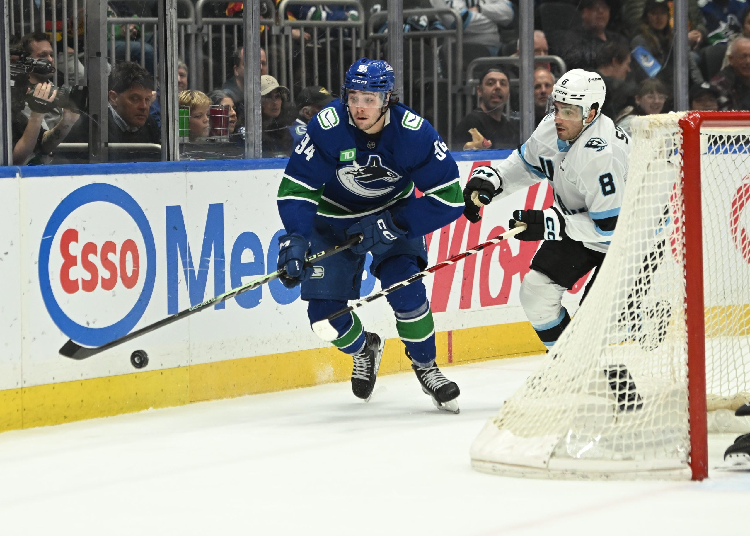Linus Karlsson’s Rise Could Give the Canucks an Unexpected Boost