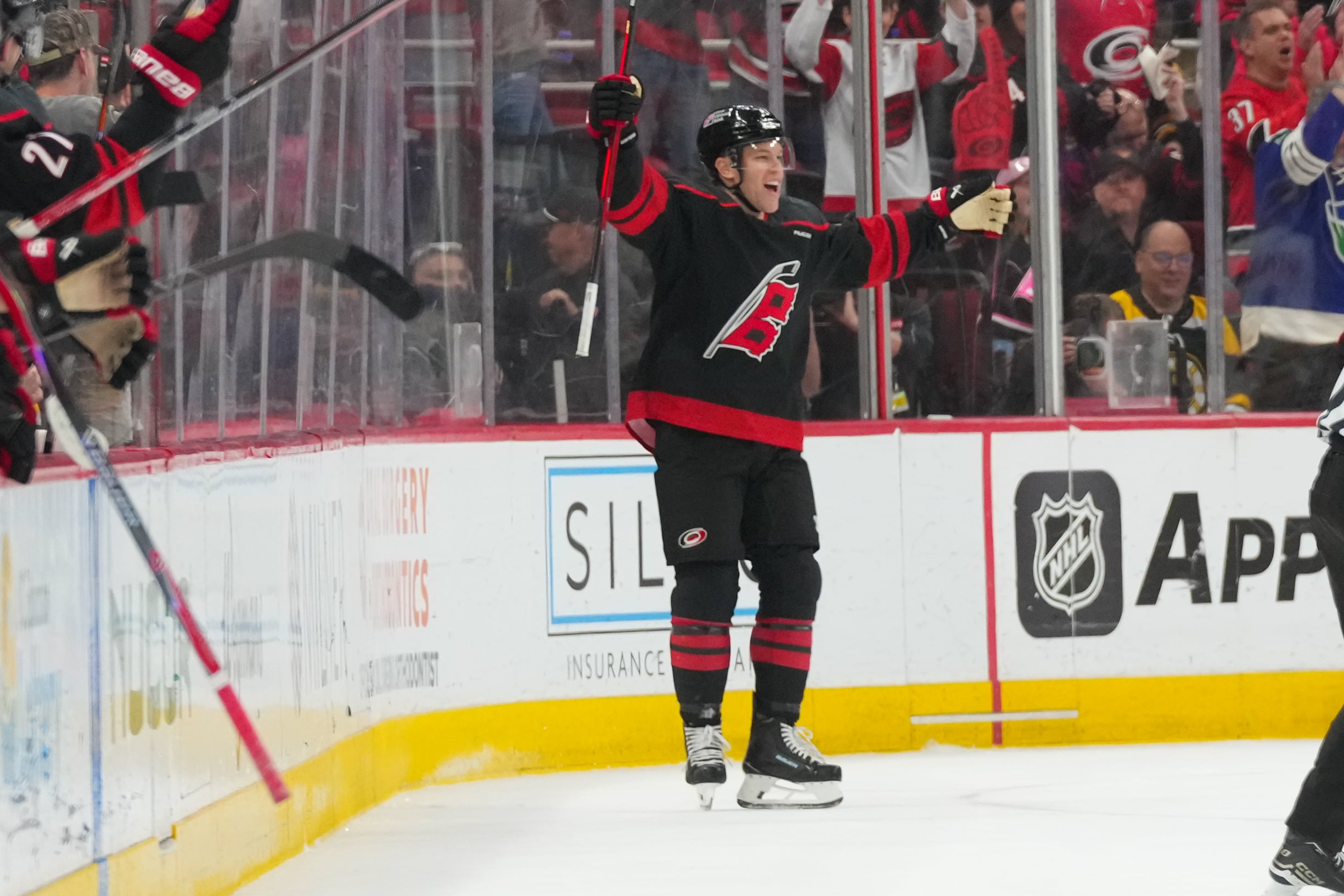 Hurricanes Have Multiple Conn Smythe Favorites After 2 Rounds