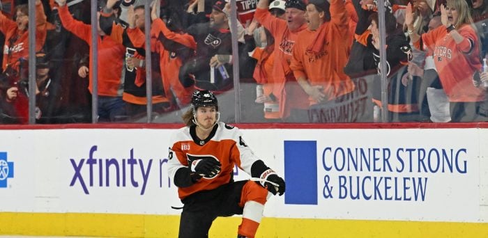 Flyers Tender Qualifying Offers to 4 of 10 Restricted Free Agents