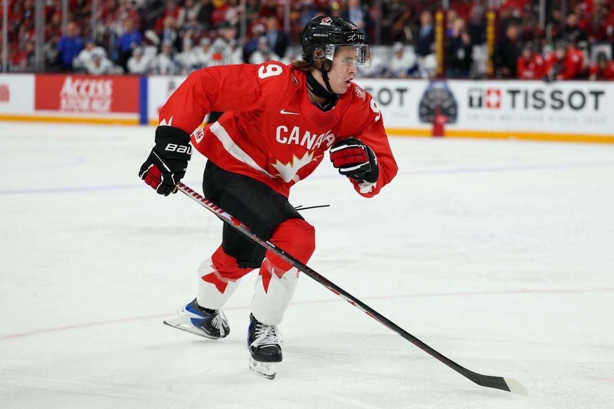 Gavin McKenna Team Canada