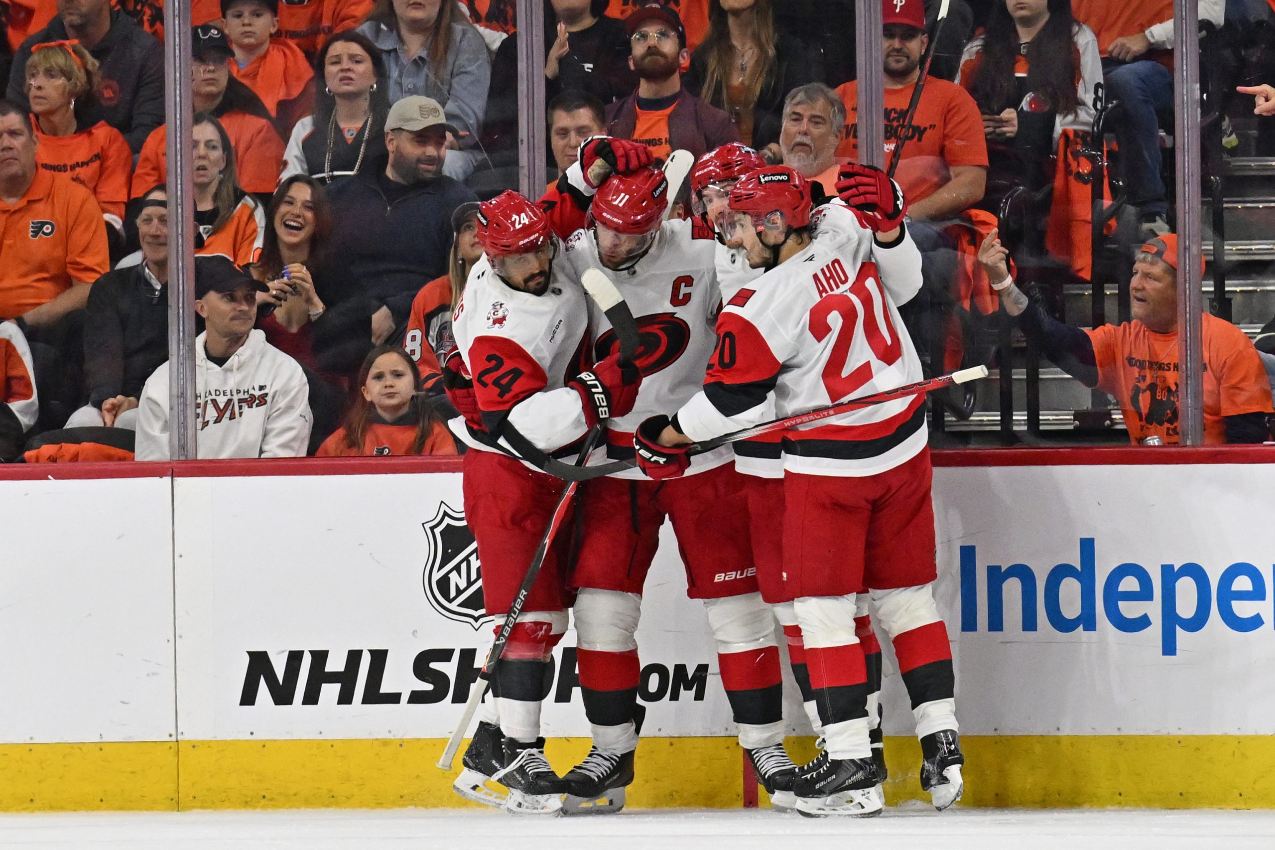 3 Takeaways From Hurricanes’ 4-1 Win to Take 3-0 Stranglehold Lead