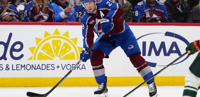 Avalanche’s Nathan MacKinnon Named Hart Trophy Finalist