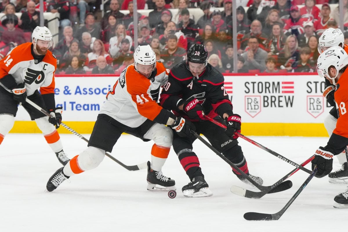 Luke Glendening Philadelphia Flyers Sebastian Aho Carolina Hurricanes