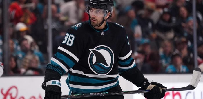 Jets Sign Mario Ferraro to 3-Year Deal