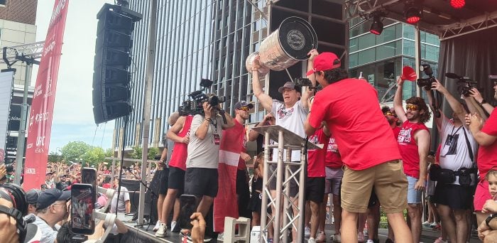 Hurricanes’ Aho & Brind’Amour Discuss Stanley Cup Parade’s Electric Environment
