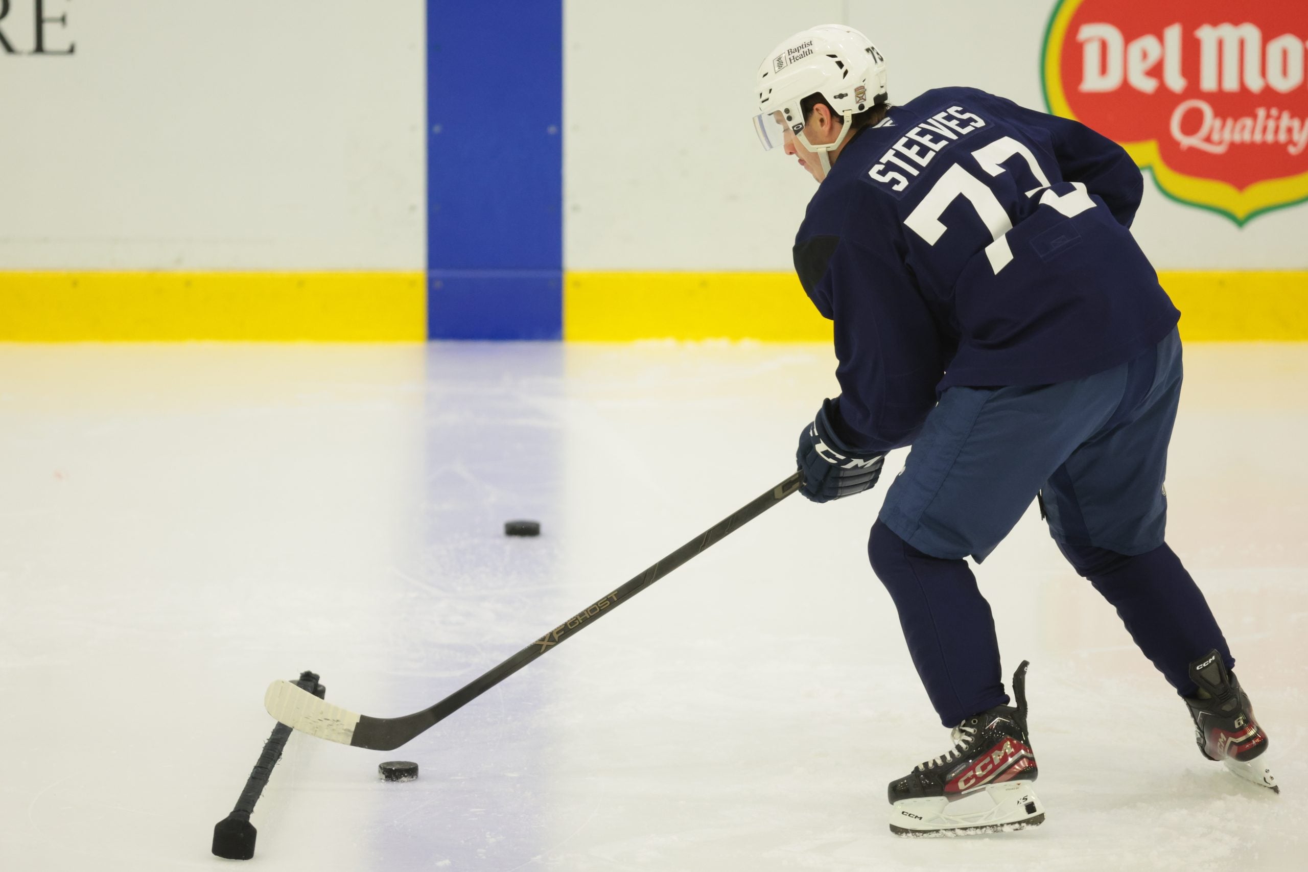 Devils Re-Sign Ben Steeves to a 1-Year Contract