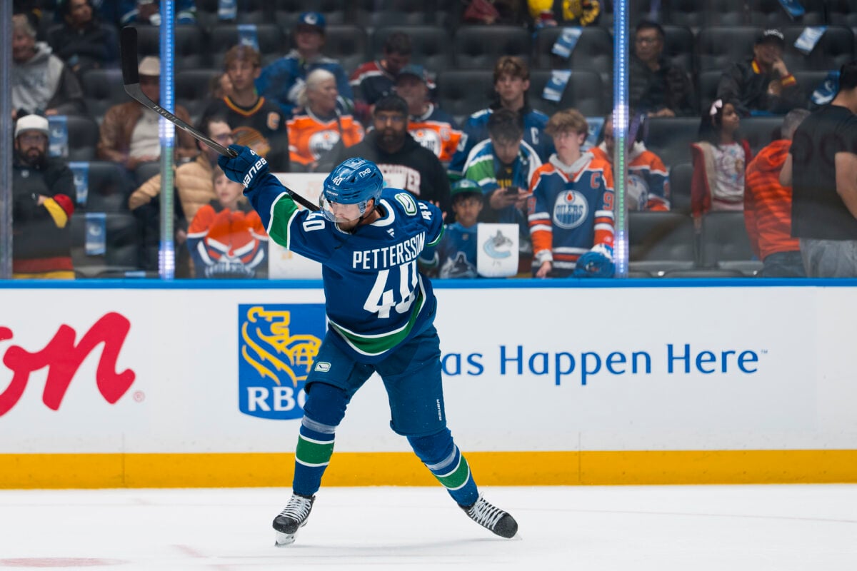 Elias Pettersson Vancouver Canucks