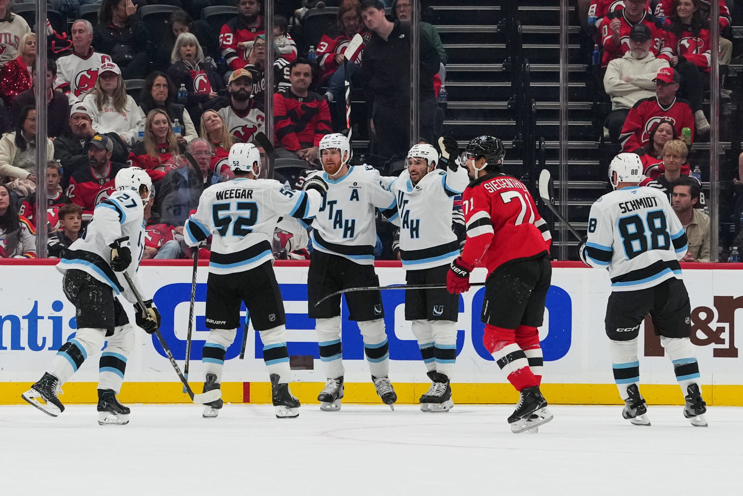 3 Takeaways From Mammoth’s 5-3 Win Over Devils