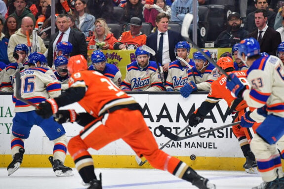 Mike Babcock Has Been a Breath of Fresh Air for the Oilers